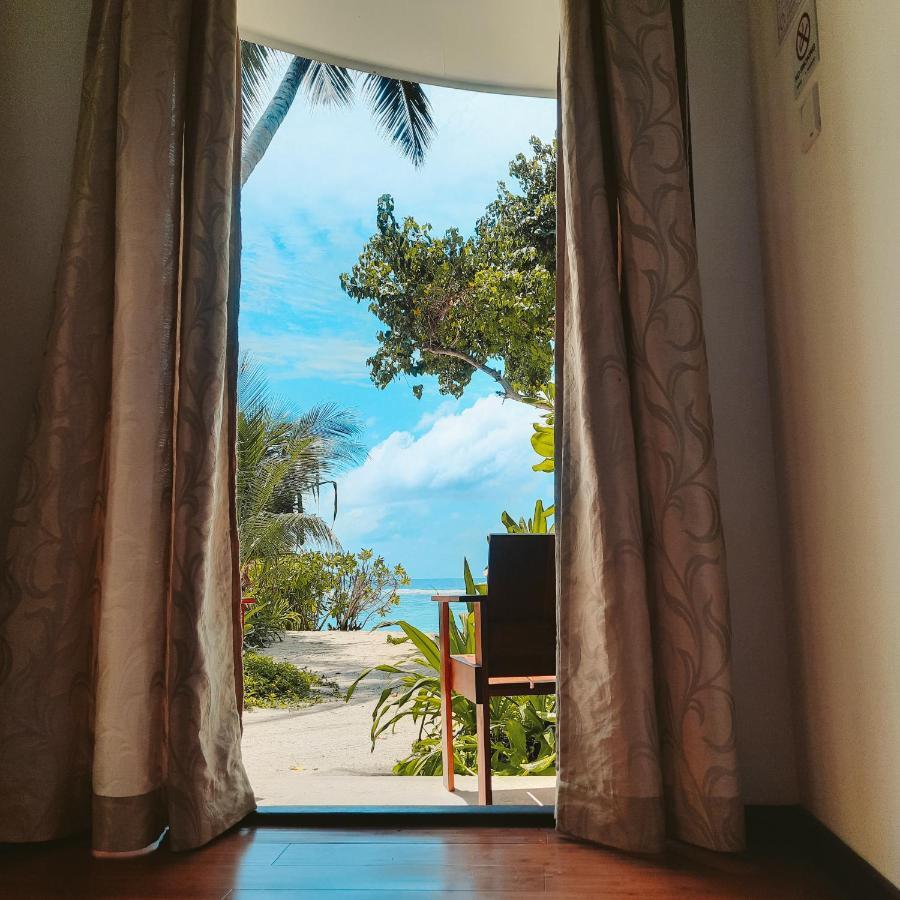 Thundi Sea View Hotell Fulidu Exteriör bild