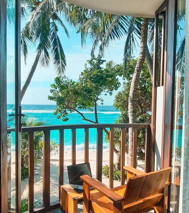 Thundi Sea View Hotell Fulidu Exteriör bild