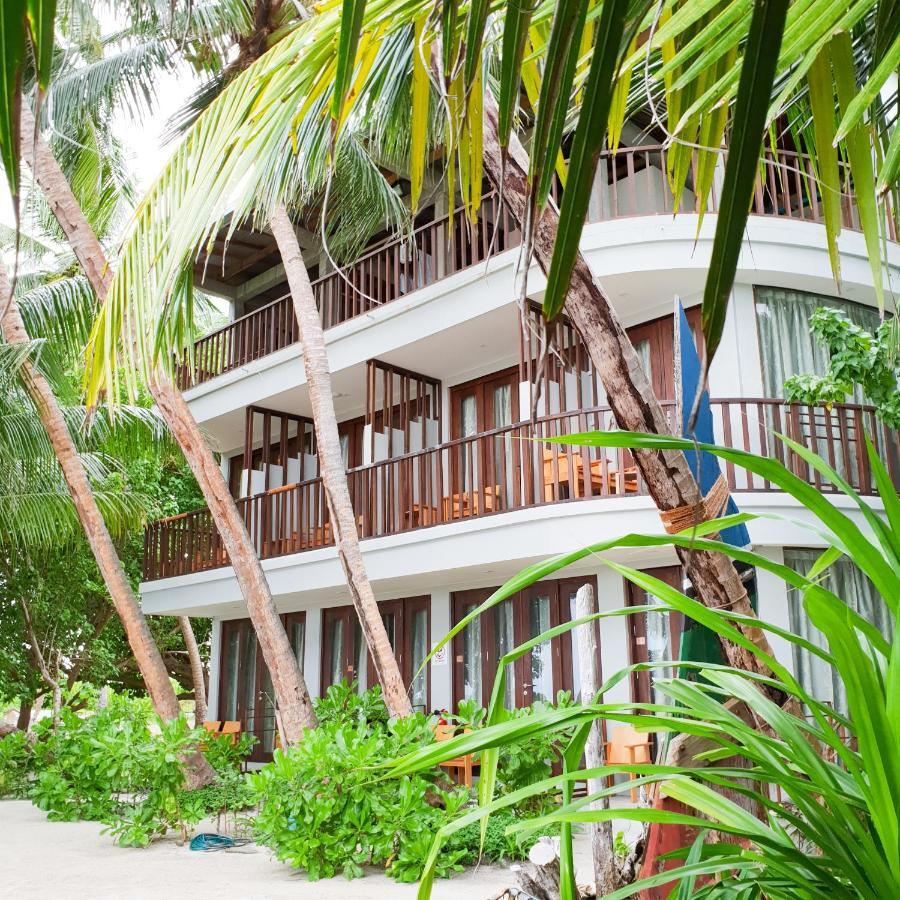 Thundi Sea View Hotell Fulidu Exteriör bild